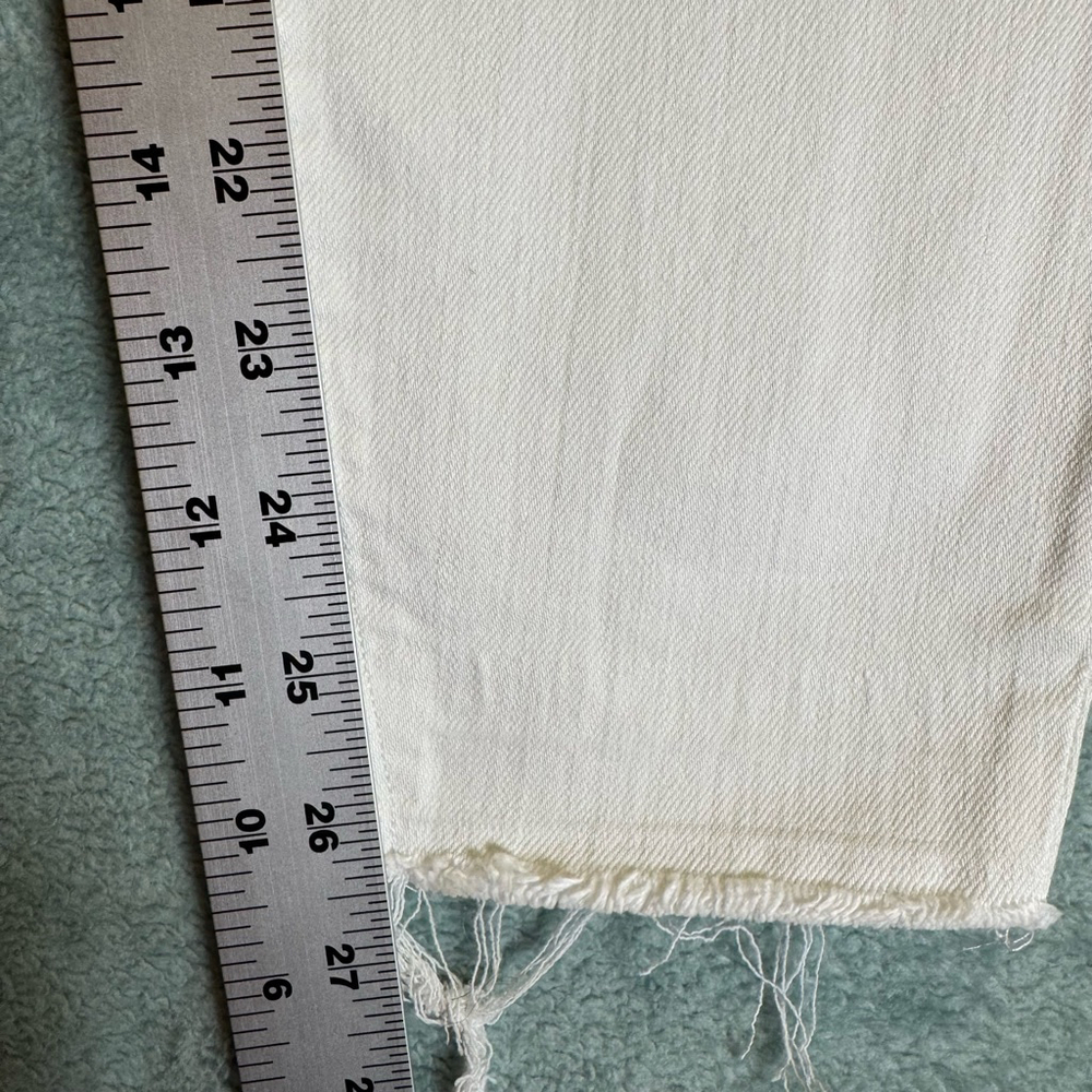 Women's Spanx White Denim Ankle Jeggings Size L Distressed Raw Hem - Picture 9 of 11